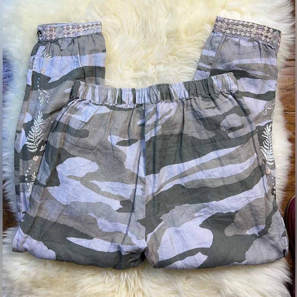 Johnny Was Sidra Linen Camo Green Embroidered Joggers, Size Small, NWT - Picture 6 of 11
